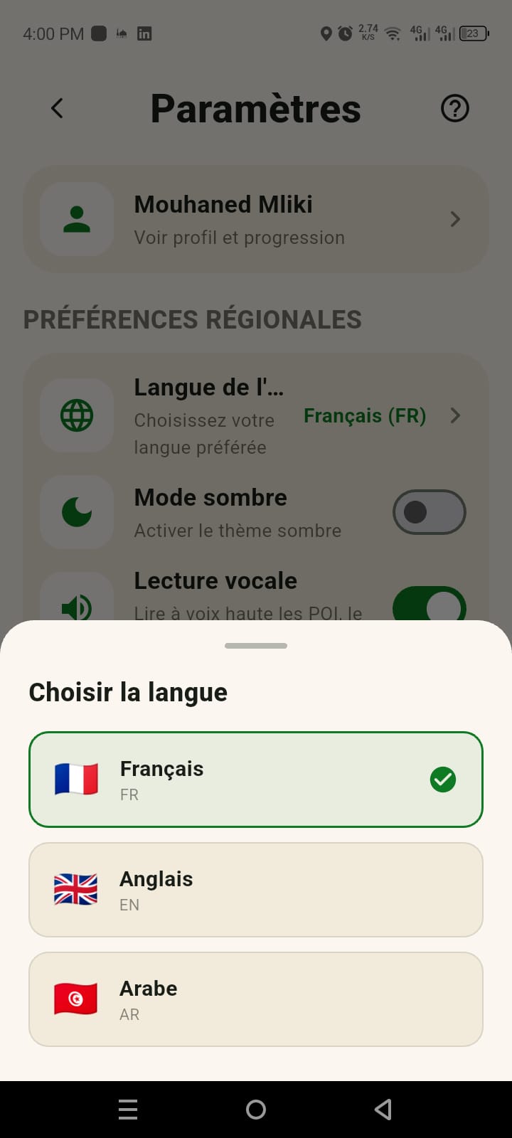 Paramètres : langue, mode sombre et lecture vocale